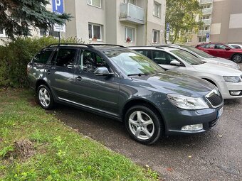 Škoda octavia combi 4x4 - 2