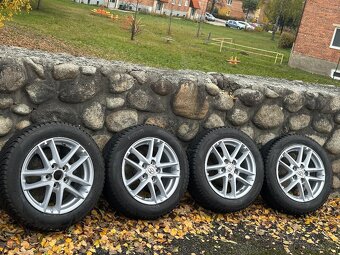 Predám zimné komplety Toyota 205/55/R16 - 2