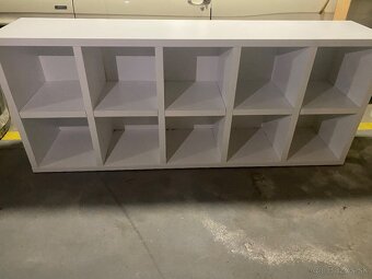 Policová skriňa - 2