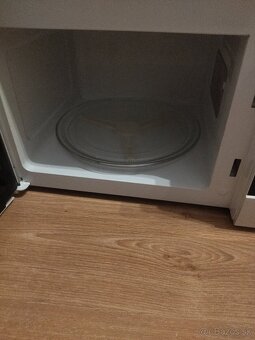 Mikrowlnka Whirpool - 2