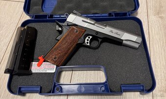 Smith & wesson 1911 45 ACP Pro Series - 2