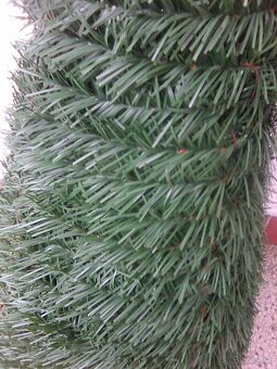 Predám vianočný ihlan. - 2