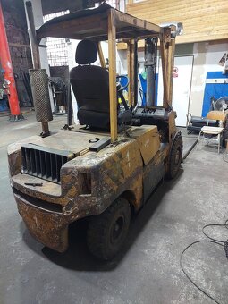 Vysokozdvižný vozík 3,5T - 2