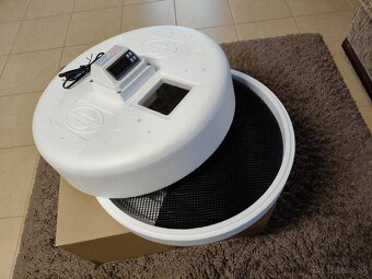 Inkubátor liahen - 2