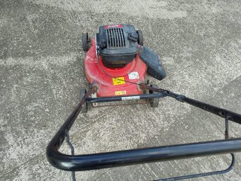 Benzínová kosačka MTD - 2