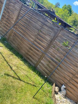 Konštrukcia na banner/reklamu - 2