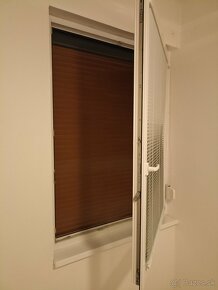 okná s vonkajšími roletami ( VO FARBE  ) - 2