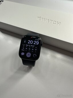 Apple watch Series 8 45mm - 2