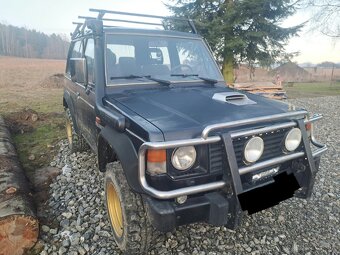 Predám mitshubishi pajero 1 - 2