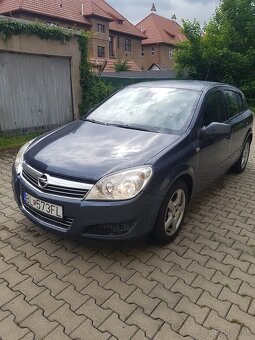 Opel Astra - 2