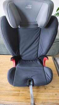 autosedačka Britax romer - 2