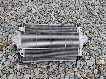 VW Transporter T5 Lift 2.0 TDI chladice - 2