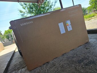 Samsung 4k crystal 138cm - 2