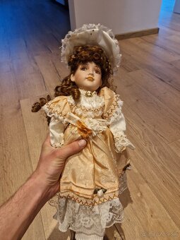 Porcelánova babika - 2
