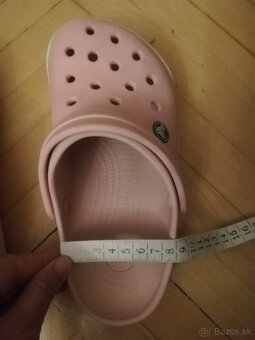 Šľapky Crocs veľkosť 33 - 2