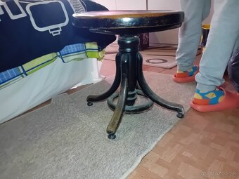 Klavír na predaj. - 2