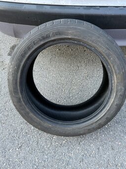 predám pneu 235 - 45 - r17 - 2