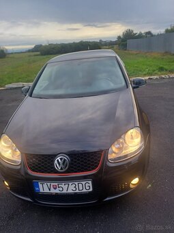 Volkswagen Golf 5 - 2