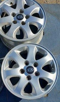 Alu kola 5x114,3 R15 Kia - 2