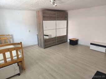 RD Černova, A.Hlinku51, Majitel, Mozna vymena - 2