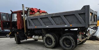 TATRA T 815 vyklápač - 2