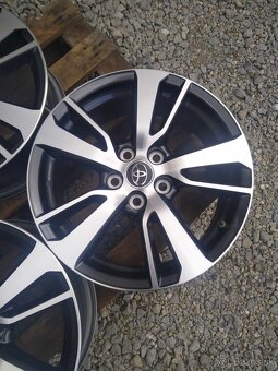 17" sada alu TOYOTA RAV 4 + TPMS + pneu. - 2