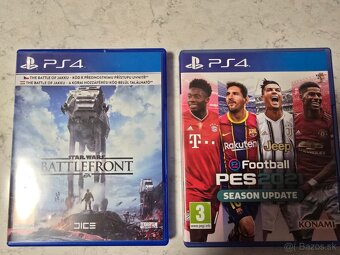 PS4 Slim + 2 ovladace + 2 hry - 2
