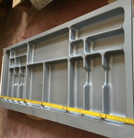 Karusely, koše, príborníky... - 2