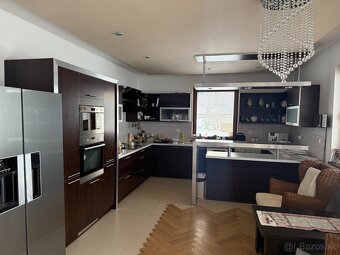 Kuchynská linka - 2