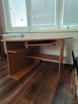 Predám pisaci stolík - 2