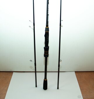 Rybársky prút na prívlač - 2