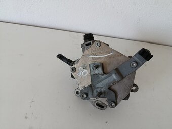 vakuove cerpadlo ford cm5g2a451ga 80€ - 2