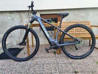 Predám E-bicykel CUBE Reaction Hybrid Performance 500 - 2