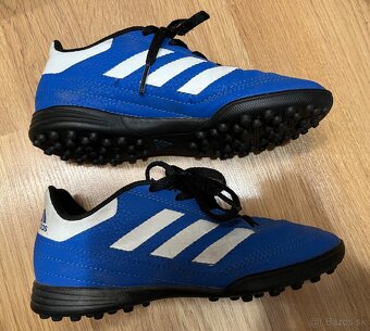 Predám detské kopačky Adidas 31- turfy - 2