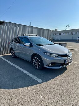 Toyota Auris Touring Sports 1.8 I VVT-i HybridSD Freestyle - 2