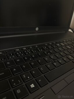 HP Zbook 17 G3 - 2