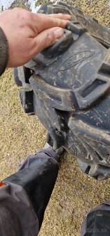 Pneumatiky r12 26x9 a 26x10 - 2
