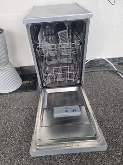 Umývačka riadu PHILCO - 2