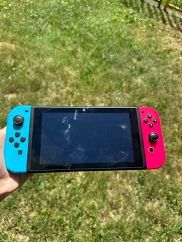 Nintendo Switch V2 - 2