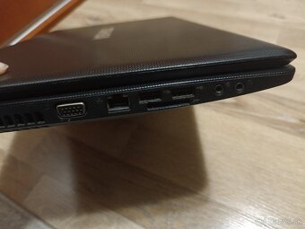 Toshiba notebook - 2