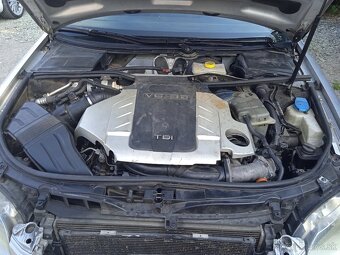 Audi A4 B7 Avant 3,0 TDI 171 kw - 2