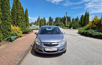 Opel Corsa benzín automat - 2