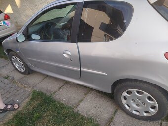 Predám Peugeot 206 - 2