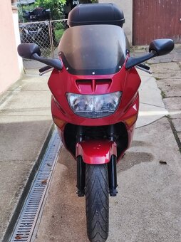 Predám HONDA CBR 1000 F,  95kW - 2