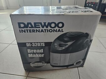 Pekáreň na chleba Daewoo DI-3207S - 2