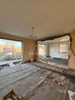 TU reality Vám ponúka na predaj rodinný dom v centre... - 2