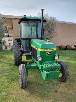John Deere 2140 - 2