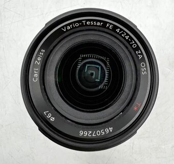 Sony Vario-Tessar T FE 24–70mm f/4 ZA OSS - 2