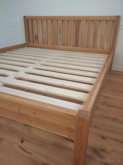 Masívna dubová posteľ Lucia + 2 stolíky zdarma - 2