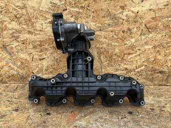 VW Golf 6 1.6 TDI CAYC Sacie potrubie - 2